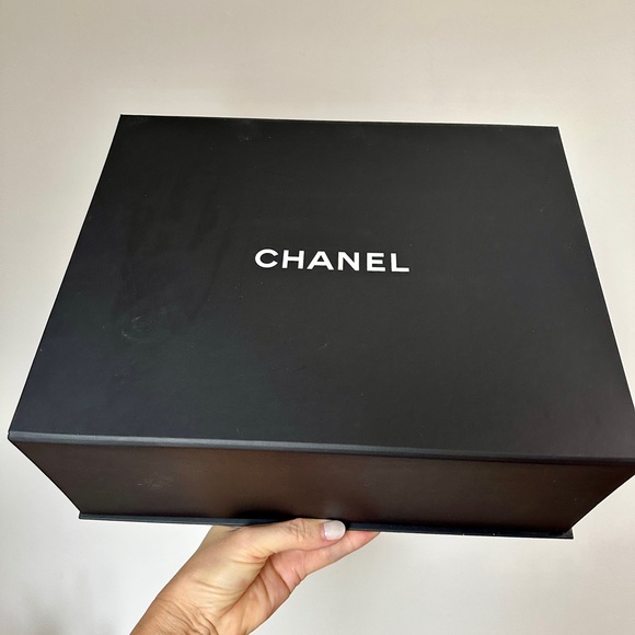 Authentic Chanel Hat Size S Black Wool 12035 - Picture 9 of 13